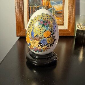 Satsuma Style Porcelain Peacock Decorative Egg on Wooden stand Vintage